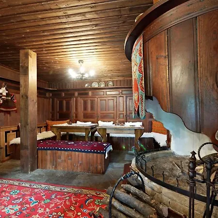 Ecohouse 3* 제라브나
